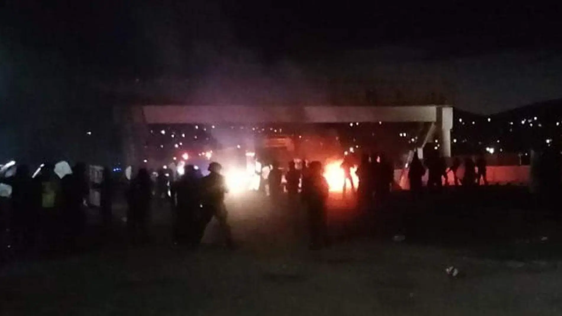 protesta en autopista México- Puebla 